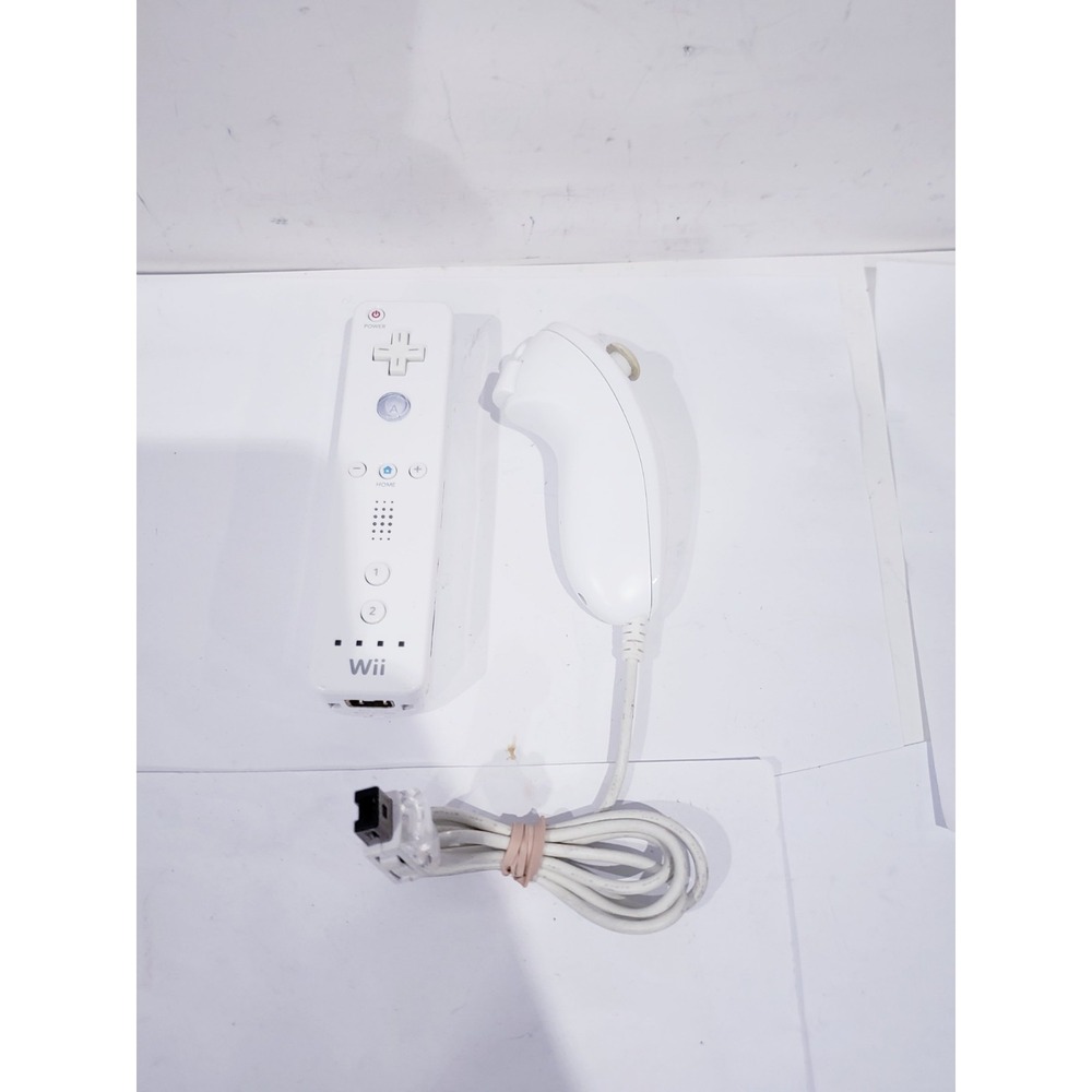 Nintendo Wii Console RVL-001 Bundle - TESTED - Picture 6 of 10